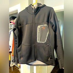 Sitka Mens traverse cold weather hoody in large. Like new condition.
